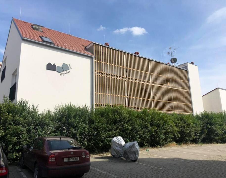Apartment Laurot Mikulov Exterior foto