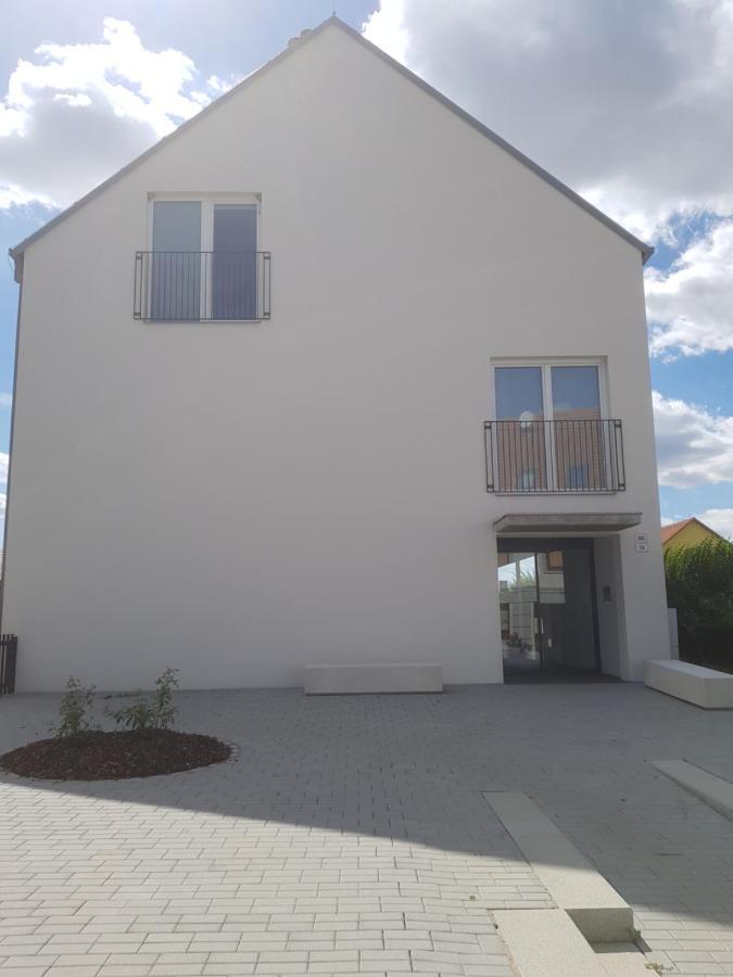 Apartment Laurot Mikulov Exterior foto